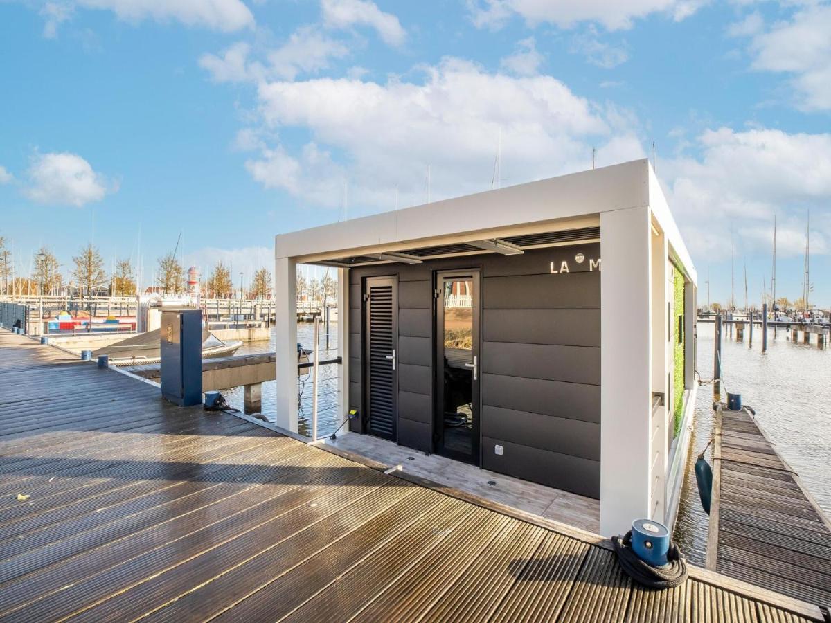 Готель Beautiful Houseboat With Shared Pool Волендам Екстер'єр фото